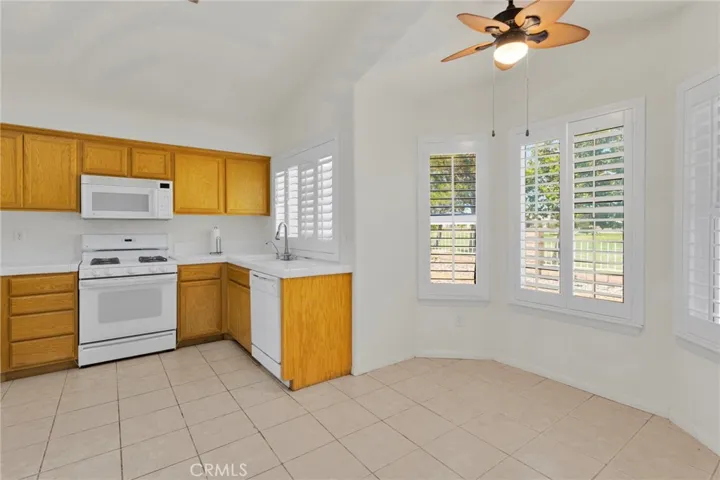 11220 Country Club Drive, Apple Valley, California 92308