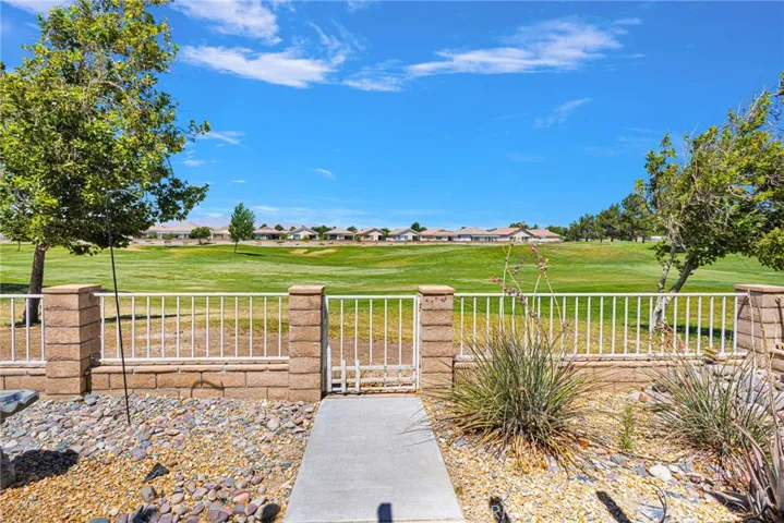 11220 Country Club Drive, Apple Valley, California 92308