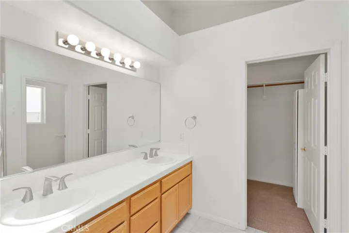 11220 Country Club Drive, Apple Valley, California 92308
