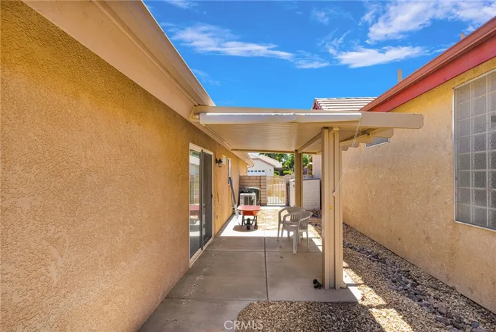 11220 Country Club Drive, Apple Valley, California 92308