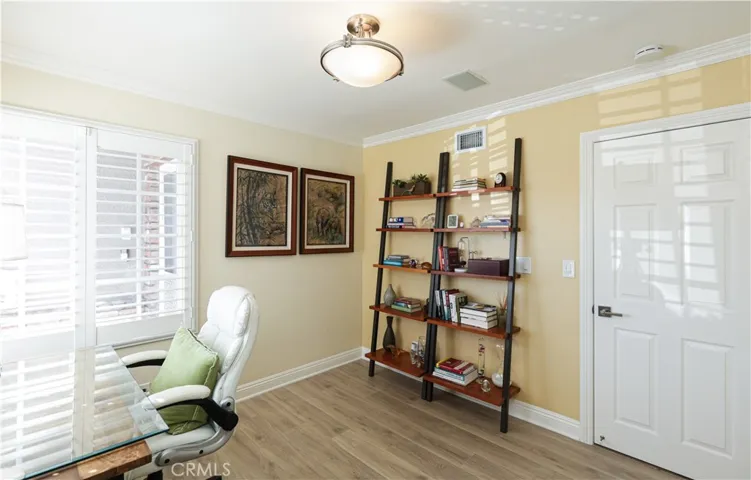 Bedroom 3 / Home office