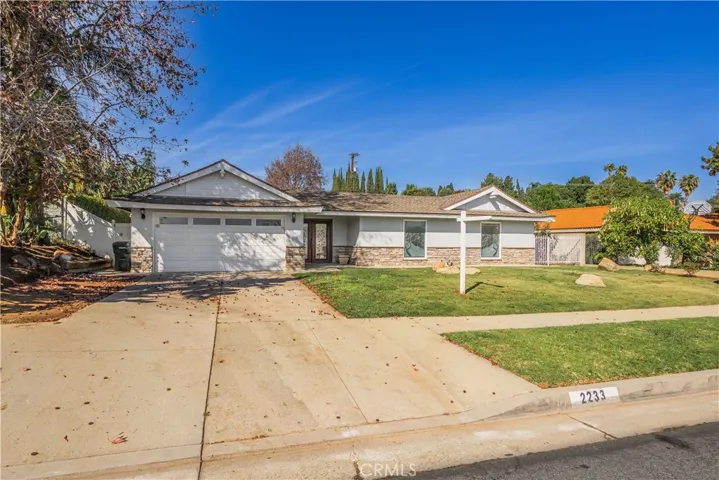 2233 Angelcrest Drive, Hacienda Heights, California 91745