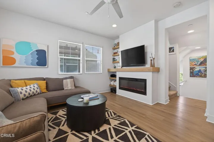 10-web-or-mls-UpmarketMedia-3292Win-064