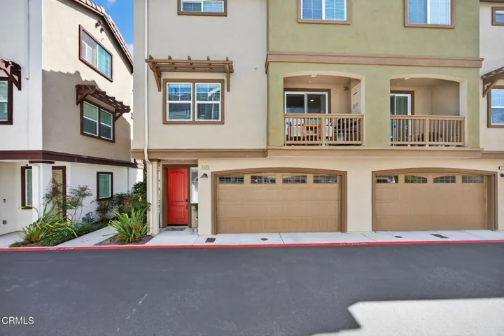 2-web-or-mls-UpmarketMedia-3292Win-004