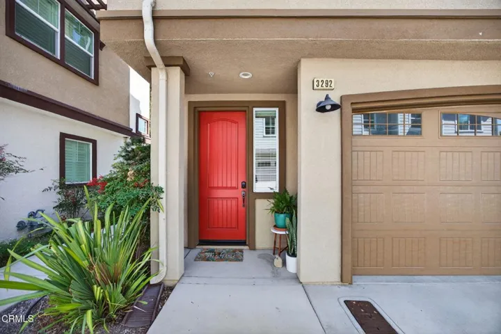 5-web-or-mls-UpmarketMedia-3292Win-014
