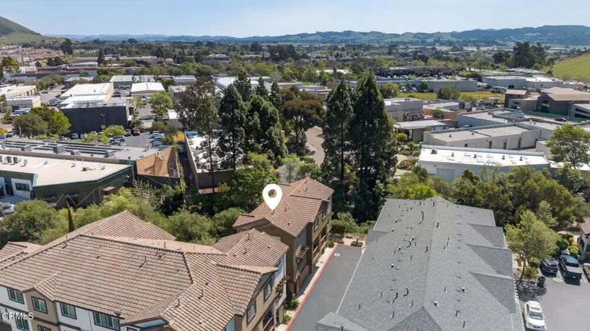 48-web-or-mls-UpmarketMedia-3292Win-Aer-