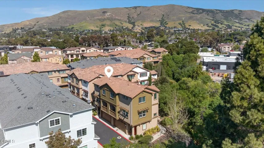 49-web-or-mls-UpmarketMedia-3292Win-Aer-