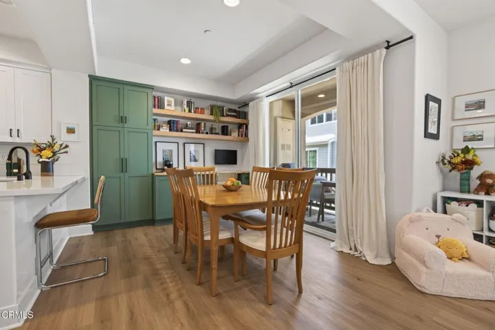 13-web-or-mls-UpmarketMedia-3292Win-070