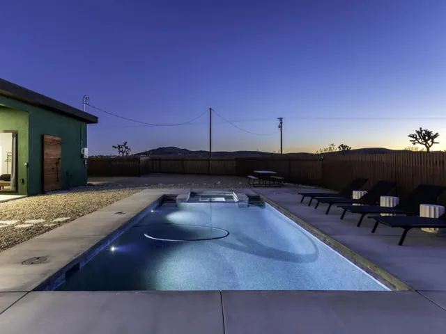 Reche Landers Twilight-8