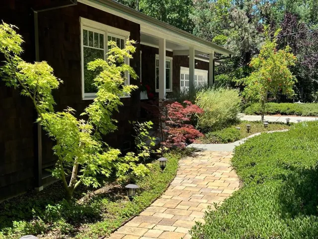 15 Martin Lane, Woodside, California 94062