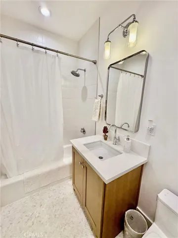 full bath 2nd level