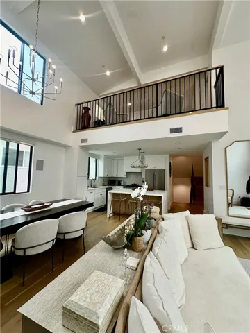 livingroom to dining area