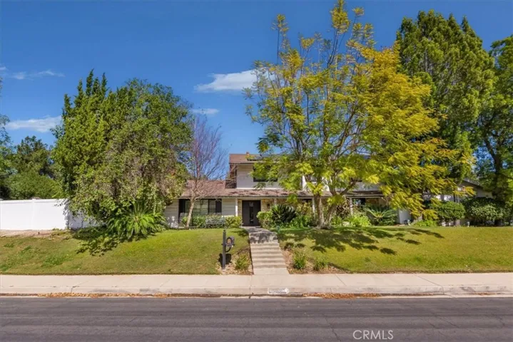 16901 Pineridge, Granada Hills, California 91344