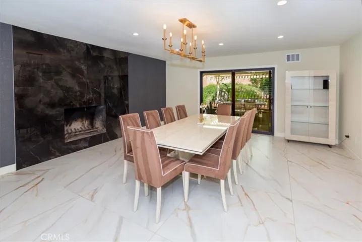 16901 Pineridge, Granada Hills, California 91344