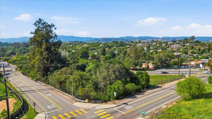 Mission Rd, Fallbrook, California 92028