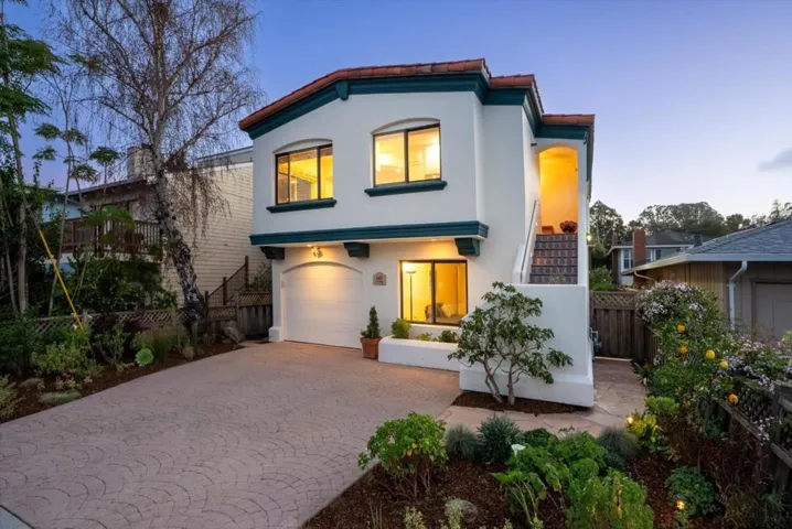 143 Alamo Avenue, Santa Cruz, California 95060
