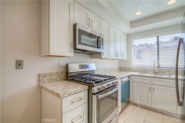 25261 Tanoak, Lake Forest, California 92630