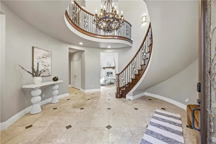 9 Sunnindale, Coto De Caza, California 92679