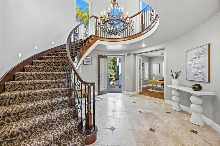 9 Sunnindale, Coto De Caza, California 92679