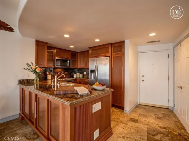 Virtually Staged kitchen