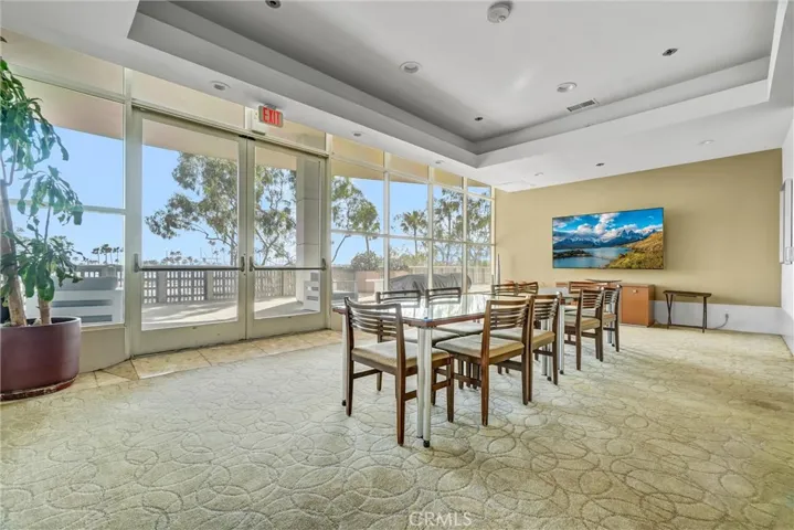 Lobby conference room available, providing a professional space for business meetings.
