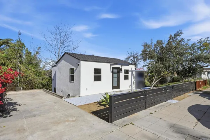 4880 Lantana Drive, San Diego, California 92105