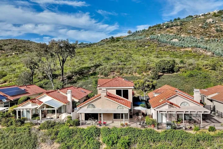 28766 Vista Valley Dr, Vista, California 92084