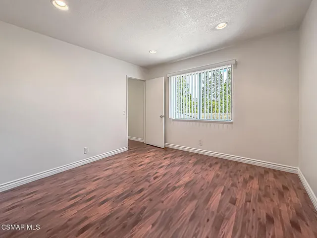 hBedroom1-2