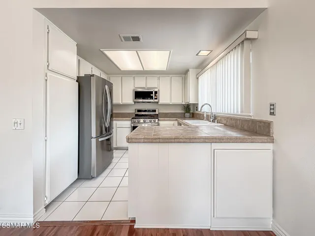 cKitchen1