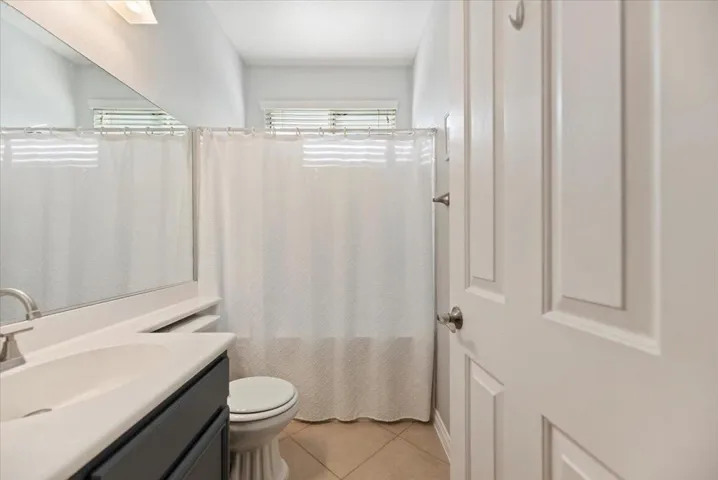 18-Bathroom
