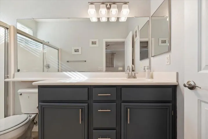 23-Primary Bathroom