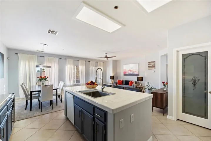 40-Kitchen