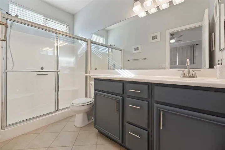 24-Primary Bathroom