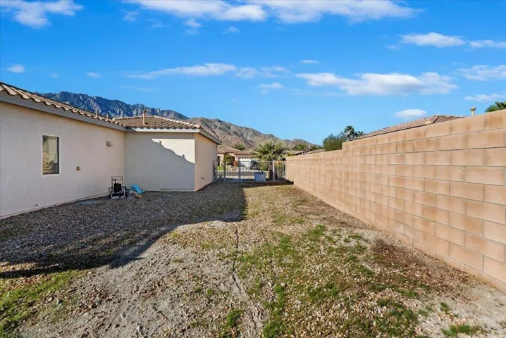 54-Backyard