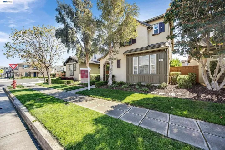 156 W Moraga St, Mountain House, California 95391-1183