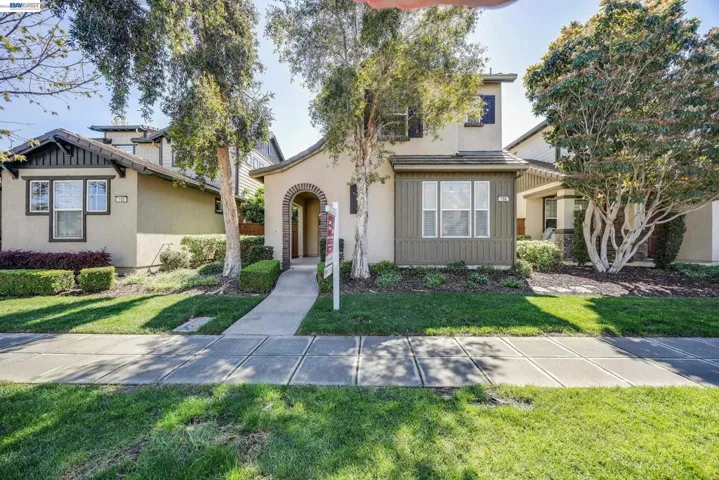156 W Moraga St, Mountain House, California 95391-1183