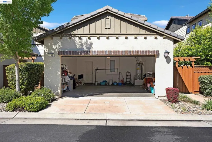 156 W Moraga St, Mountain House, California 95391-1183