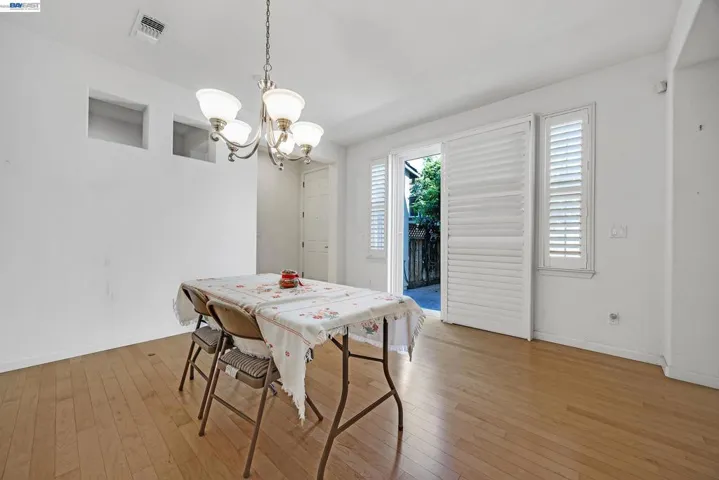156 W Moraga St, Mountain House, California 95391-1183