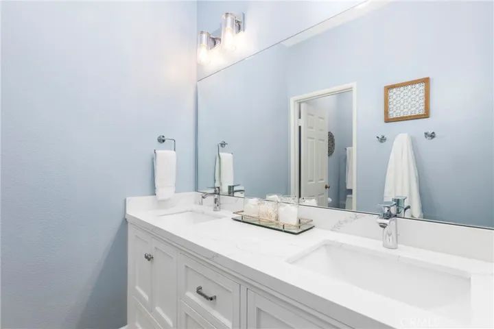 23 Campton Place, Laguna Niguel, California 92677