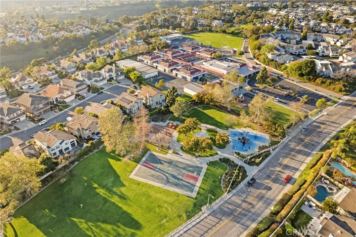 23 Campton Place, Laguna Niguel, California 92677