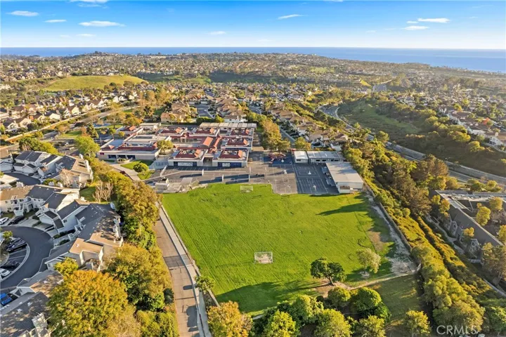 23 Campton Place, Laguna Niguel, California 92677