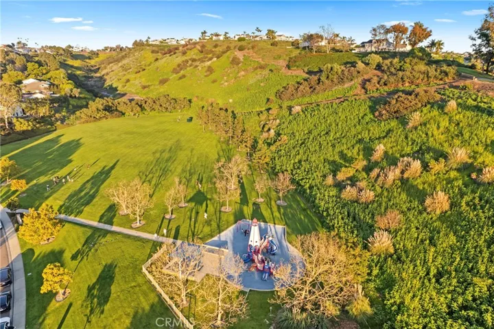 23 Campton Place, Laguna Niguel, California 92677