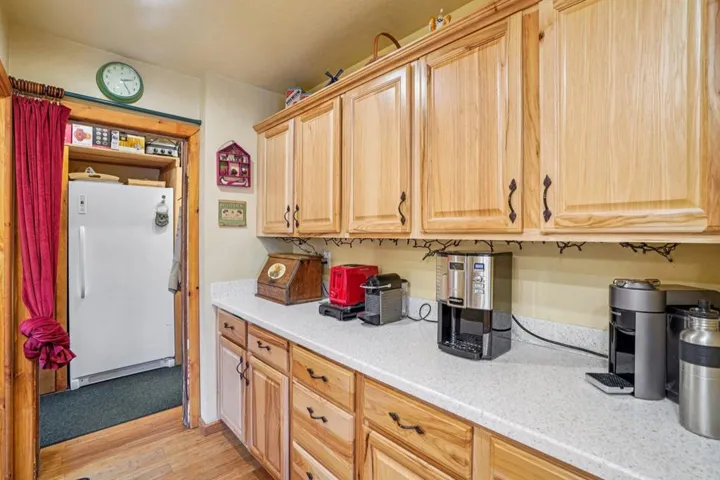 17-web-or-mls-Skyline Way-S1703-019