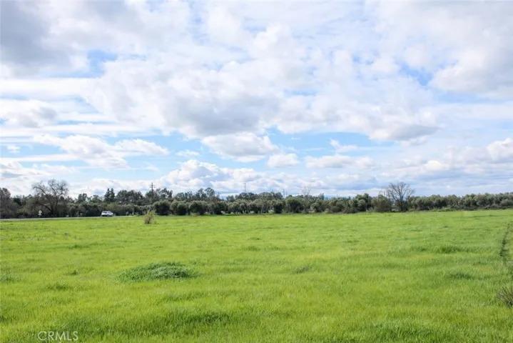 Image enhanced using AI technology. This is a real photograph of the property.