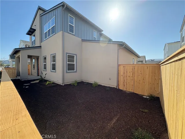 250 Memphis Belle Way, San Luis Obispo, California 93401