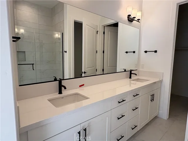 250 Memphis Belle Way, San Luis Obispo, California 93401