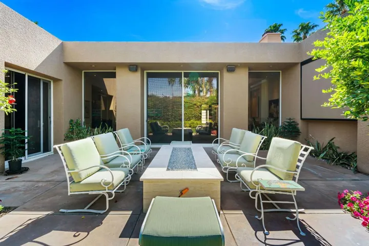 24-web-or-mls-JJFox_OPMG_0326_024