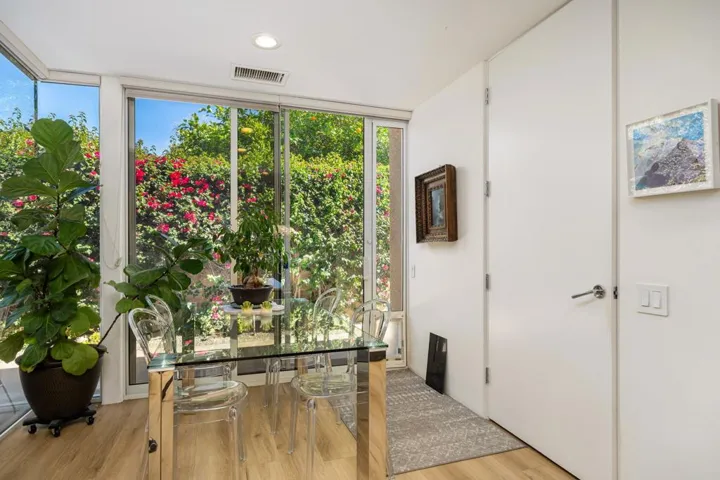 44-web-or-mls-JJFox_OPMG_0326_044