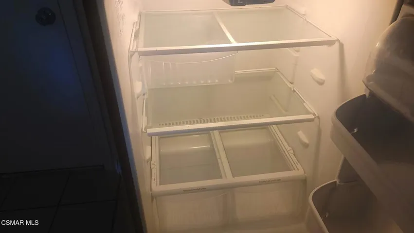 20251003_100055