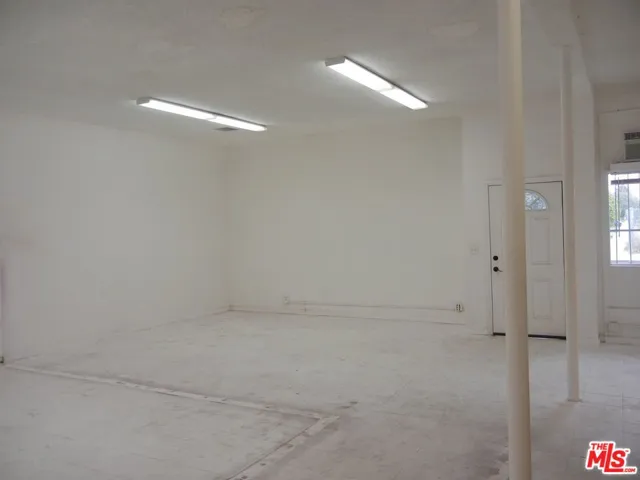 5151 S Western Avenue, Los Angeles, California 90062 — photo 4